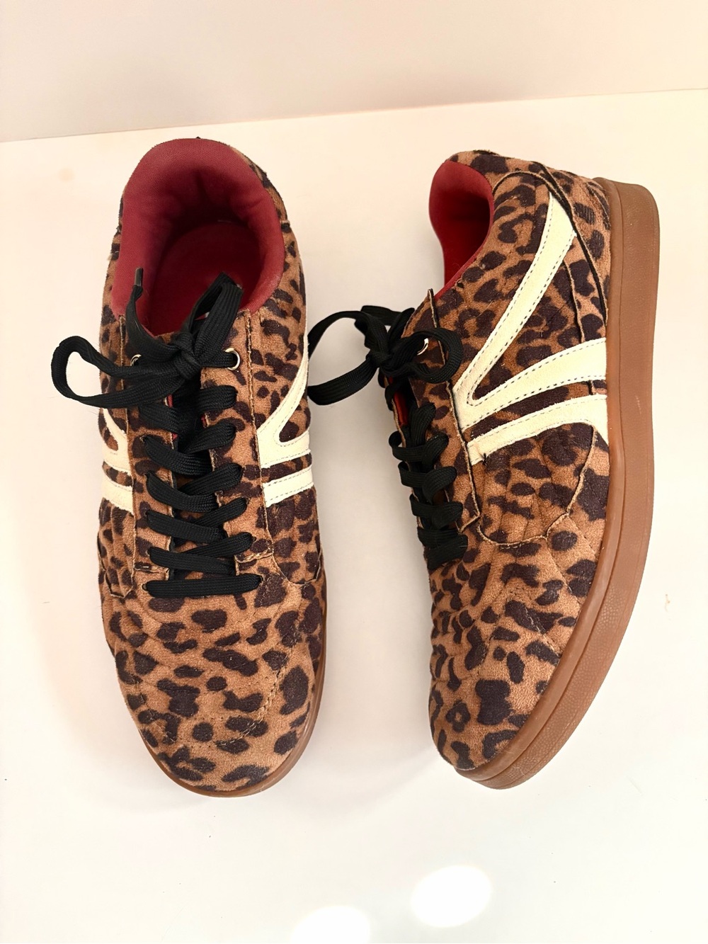 Steve Madden Madrid Leopard Red Sneakers Women’s Sz 9
